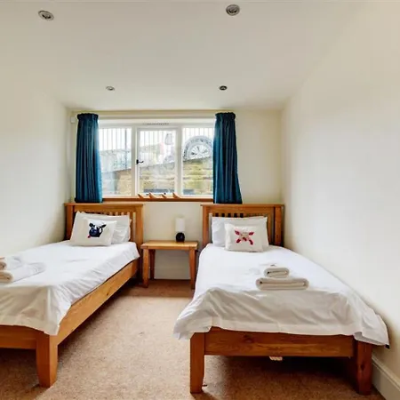 Quaint Holiday In Gayle Yorkshire With Garden