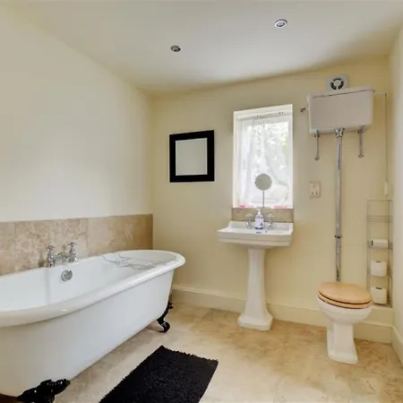 Quaint Holiday In Gayle Yorkshire With Garden *