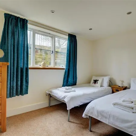 Quaint Holiday In Gayle Yorkshire With Garden *